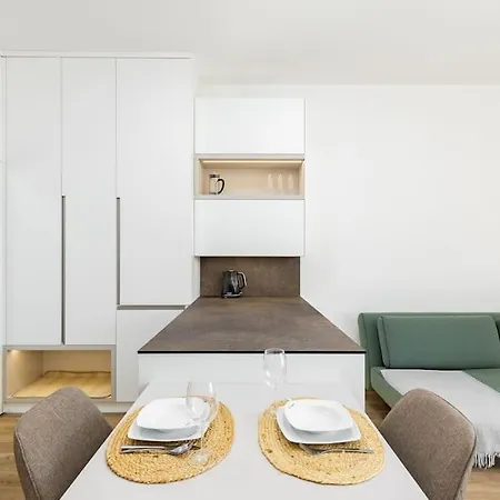 Stylish Next To President Palace *