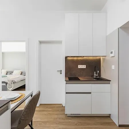 Stylish Next To President Palace Appartement